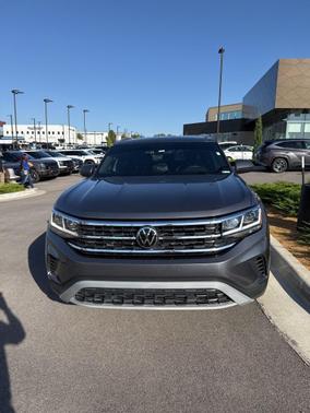 2023 Volkswagen Atlas Cross Sport 2.0T SE