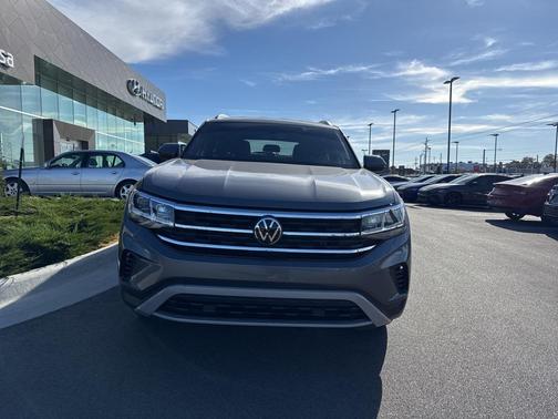 2023 Volkswagen Atlas Cross Sport 2.0T SE