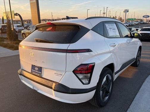 2025 Hyundai KONA EV SEL