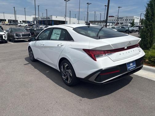 2025 Hyundai ELANTRA HEV Limited