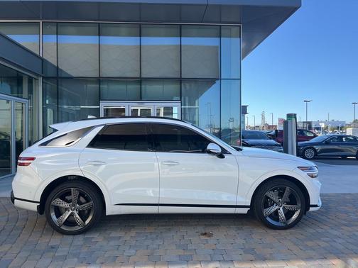 2025 Genesis GV70 3.5T AWD Sport
