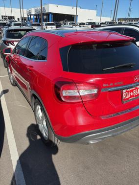 2017 Mercedes-Benz GLA 250 Base