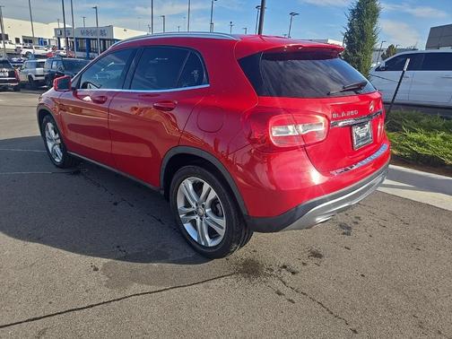 2017 Mercedes-Benz GLA 250 Base