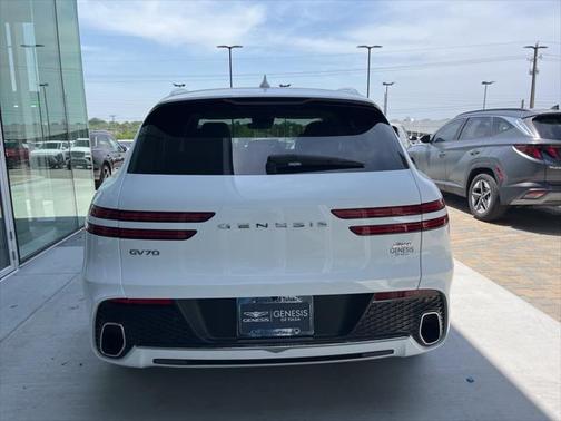 2025 Genesis GV70 2.5T AWD