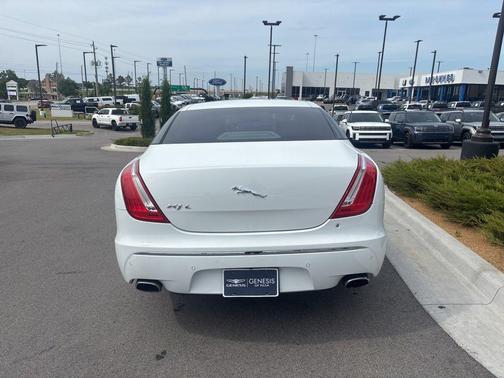 2011 Jaguar XJ L