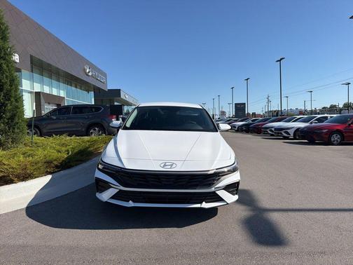 Serenity White 2025 Hyundai ELANTRA SE