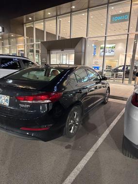 Black Diamond 2018 Hyundai ELANTRA SEL