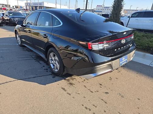 2025 Hyundai SONATA SE