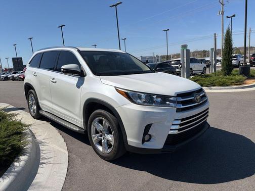 2017 Toyota Highlander Limited