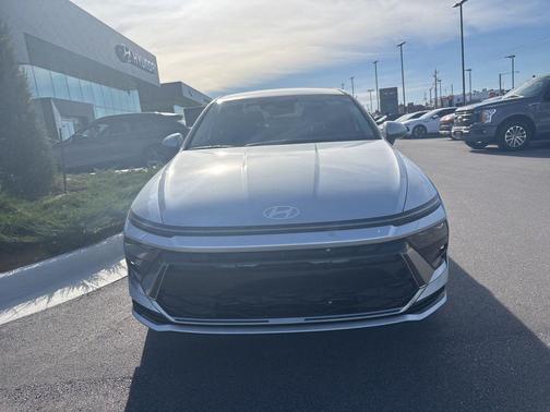 Aero Silver 2026 Hyundai SONATA SEL
