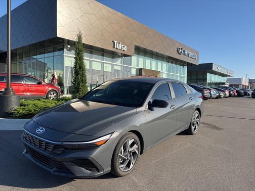 2025 Hyundai ELANTRA Sport