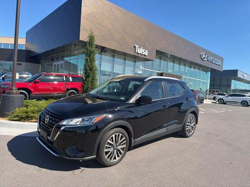 2023 Nissan Kicks SV