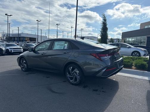 2025 Hyundai ELANTRA Sport