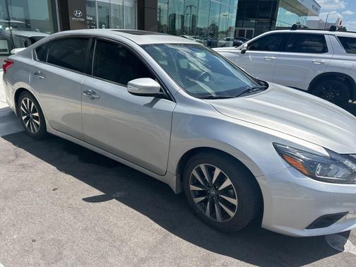 2017 Nissan Altima 2.5 SL