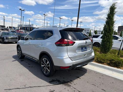 Brilliant Silver 2017 Nissan Rogue SL