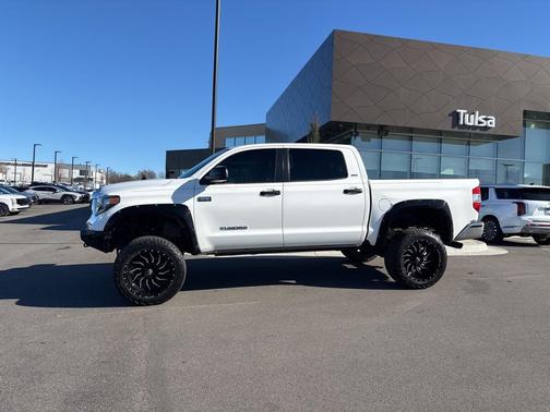2020 Toyota Tundra SR5