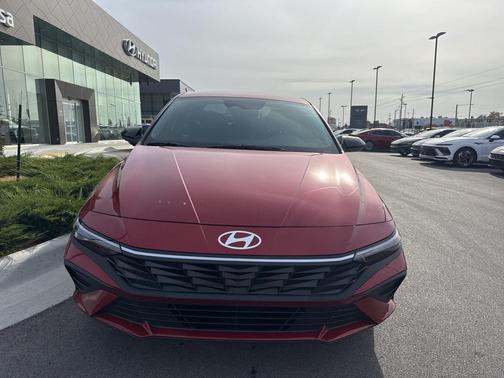 2025 Hyundai ELANTRA Sport
