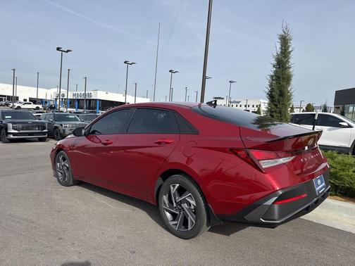 2025 Hyundai ELANTRA Sport