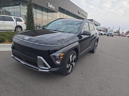 Abyss Black Pearl 2026 Hyundai KONA Limited