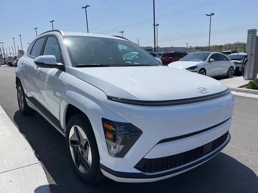 2025 Hyundai KONA EV SEL
