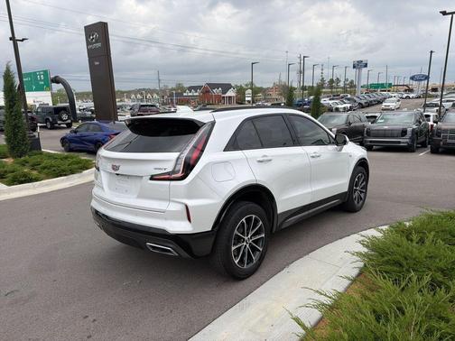 2024 Cadillac XT4 Sport