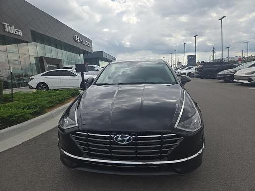 2021 Hyundai SONATA SE