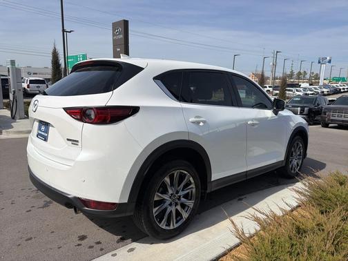 2021 Mazda CX-5 Signature