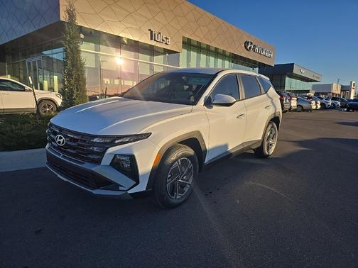 2026 Hyundai TUCSON Hybrid Blue SE