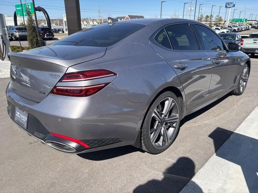 2024 Genesis G70 3.3T RWD Sport Advanced