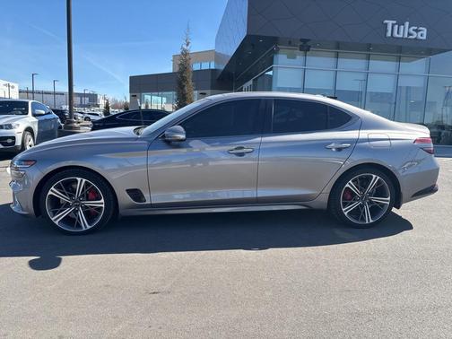 2024 Genesis G70 3.3T RWD Sport Advanced