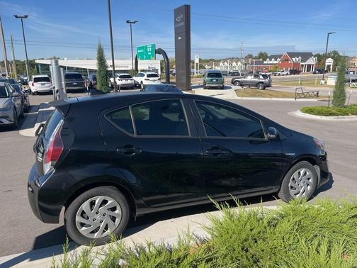 2015 Toyota Prius c Two