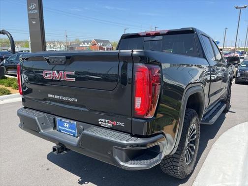 2023 GMC Sierra 1500 AT4X