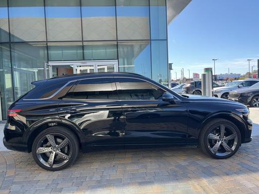 2025 Genesis GV70 3.5T AWD Sport