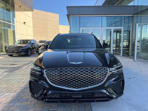 2025 Genesis GV70 3.5T AWD Sport