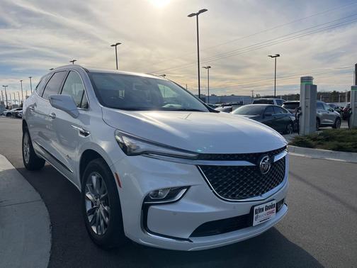 2023 Buick Enclave Avenir AWD