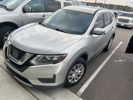 2017 Nissan Rogue S