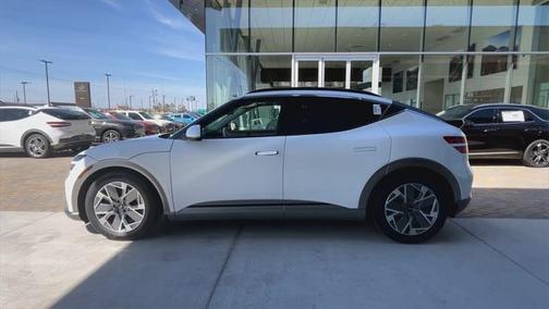 2025 Genesis GV60 Standard RWD