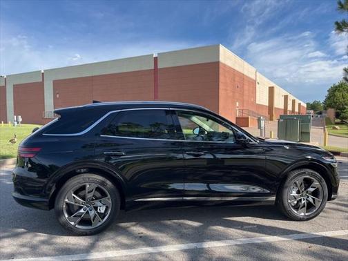 2025 Genesis Electrified GV70 Advanced AWD