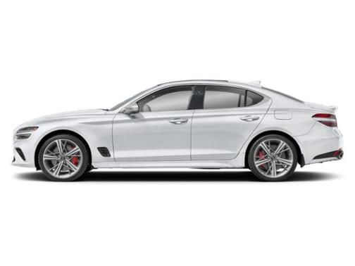Uyuni White 2026 Genesis G70 3.3T RWD Sport Prestige