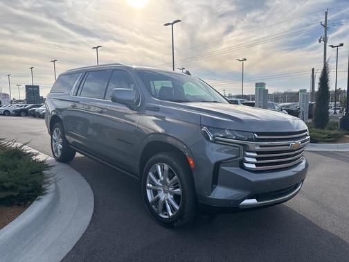 2021 Chevrolet Suburban 4WD High Country