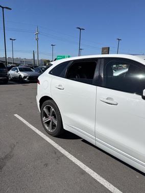 2017 Jaguar F-PACE S