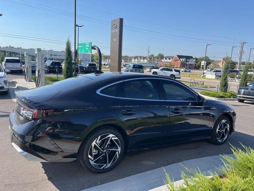 2026 Hyundai SONATA SEL