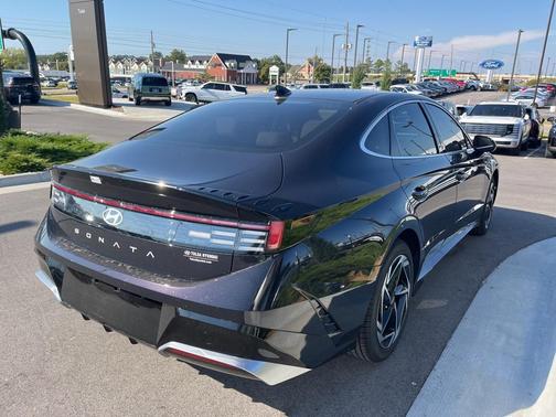 2026 Hyundai SONATA SEL