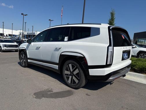 Snow White Pearl 2026 Hyundai IONIQ 9 SEL