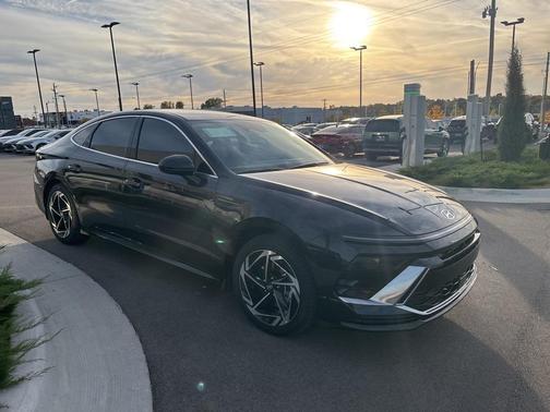 2026 Hyundai SONATA SEL