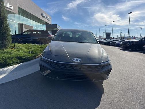 2026 Hyundai ELANTRA Sport