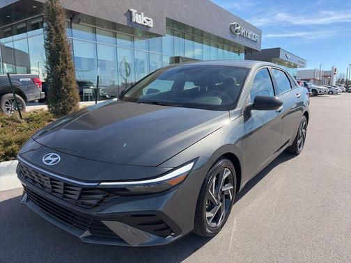 2025 Hyundai ELANTRA Sport