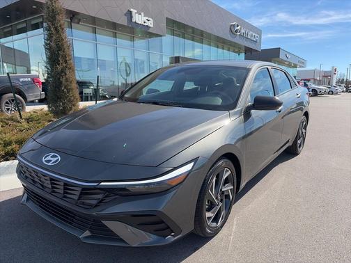 2025 Hyundai ELANTRA Sport