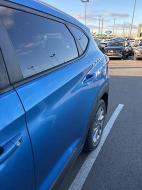 2016 Hyundai TUCSON SE