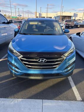 2016 Hyundai TUCSON SE